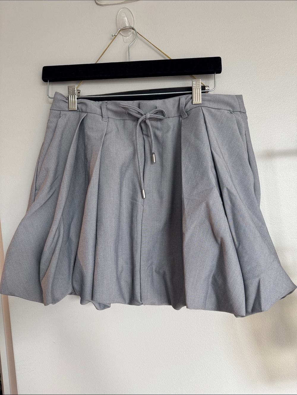 Pleated Drawstring Mini Skirt - Light Gray